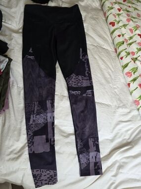 Under Armour Black and Purple Graphic Leggings - Size Small/medium